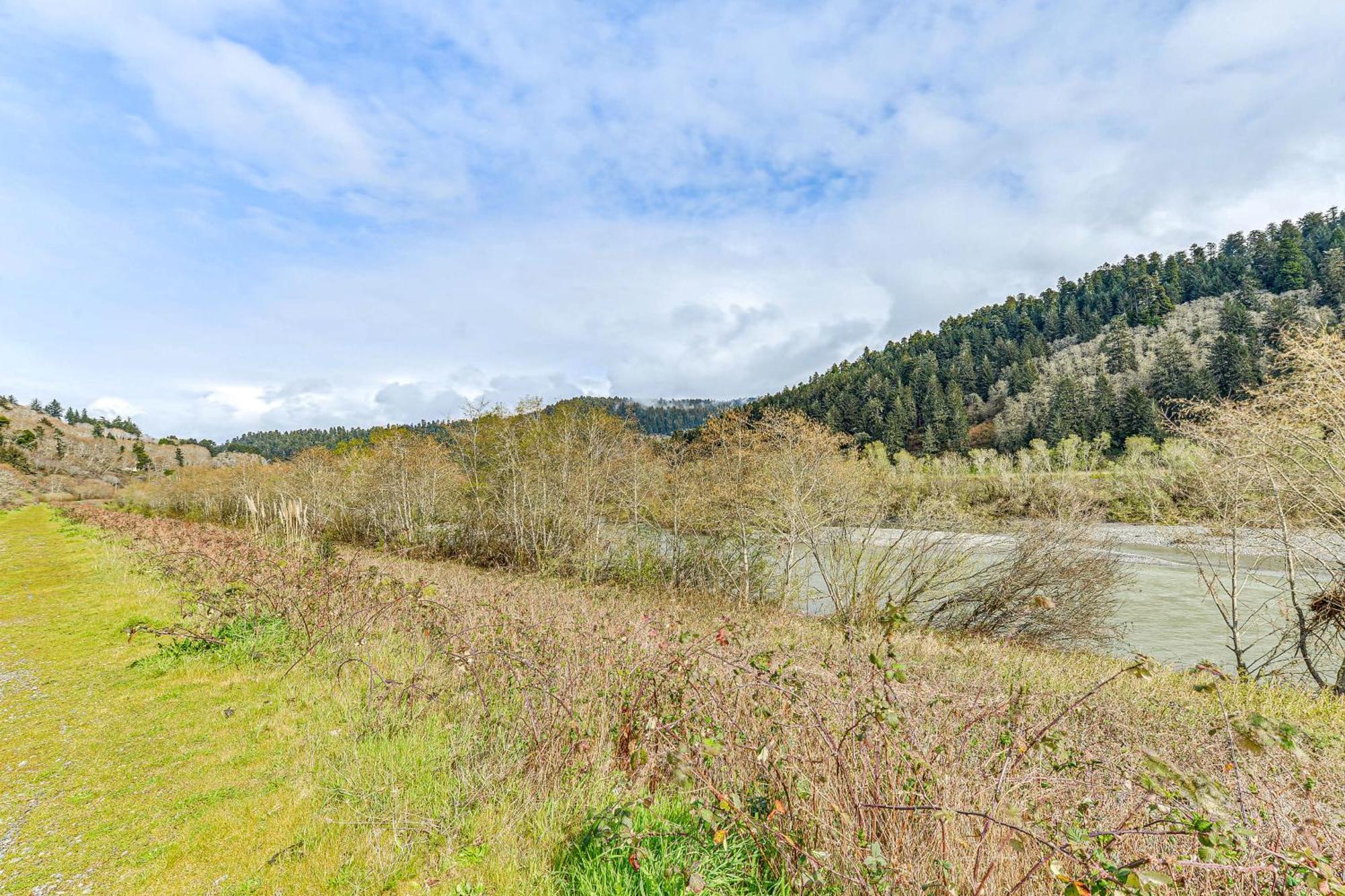 Cozy Norcal Cottage 2 Mi To Redwoods And Beaches! Orick Εξωτερικό φωτογραφία